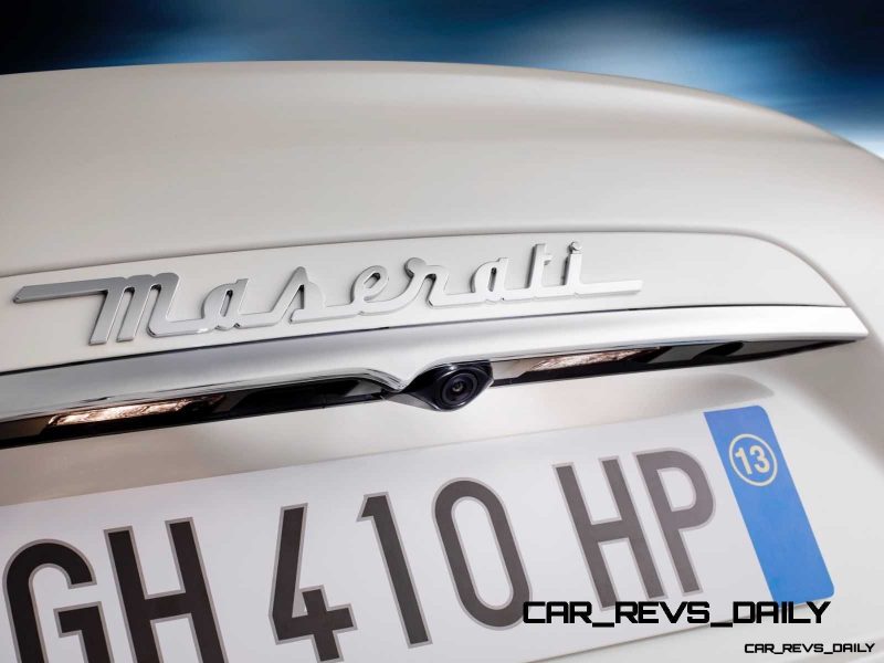 Maserati-Ghibli-dettaglio-telecamera