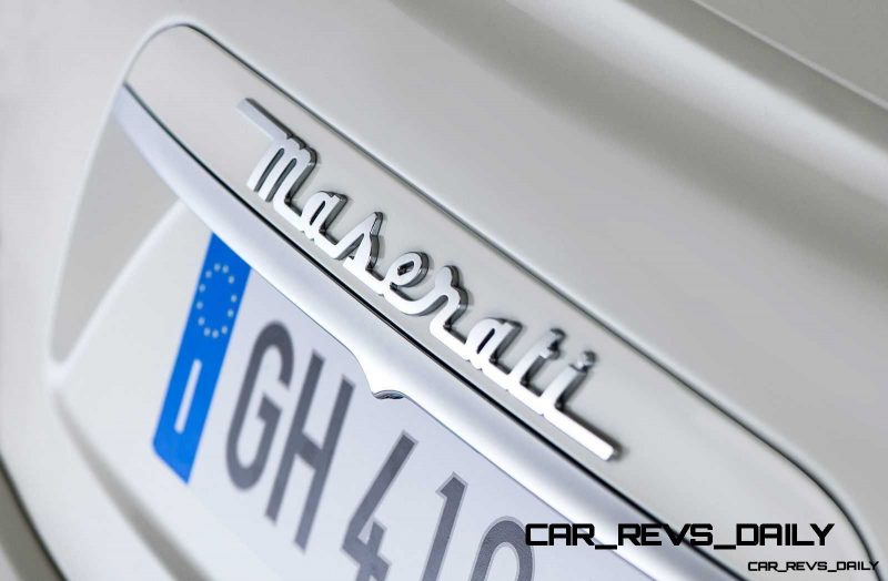 Maserati-Ghibli-maserati-su-portellone