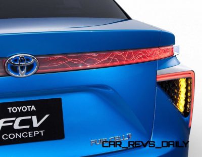 2013_Tokyo_Motor_Show_Toyota_Fuel_Cell_Vehicle_Concept__016
