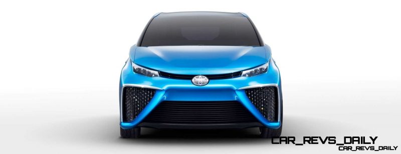 2013_Tokyo_Toyota_FCV_109