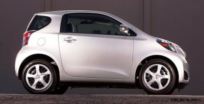 2014-Scion-iQ-Glams-Up