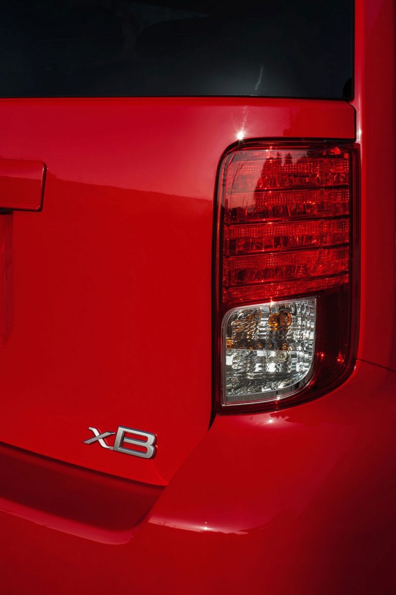 2014 Scion xB Red 10