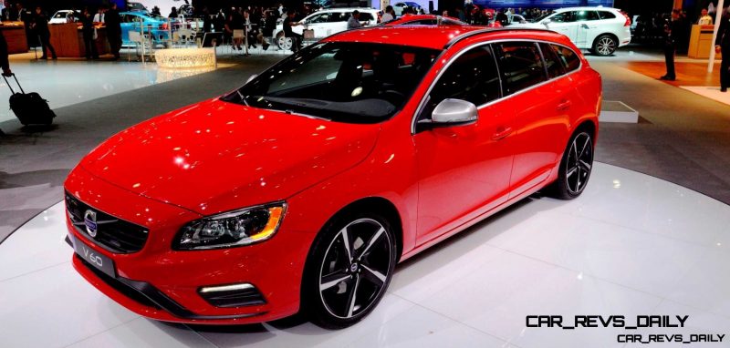 2014 Volvo V70 R LA Debut1