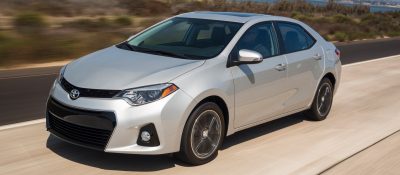 2014_Toyota_Corolla_S_005