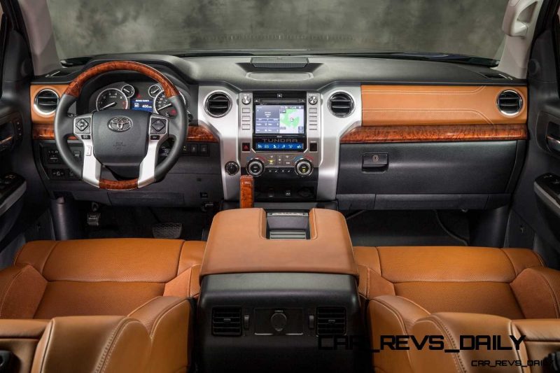 2014_Toyota_Tundra_1794_010