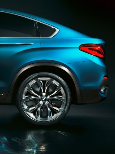 BMW X4 Teaser Shows LEDetails 2