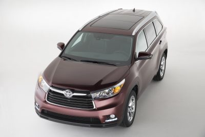 CarRevsDaily - 2014 Toyota Highlander Exterior Photo1