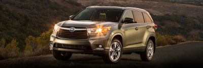 CarRevsDaily - 2014 Toyota Highlander Exterior Photo12