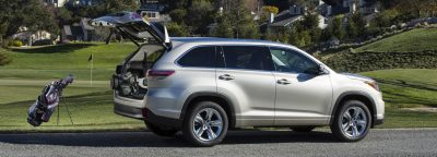 CarRevsDaily - 2014 Toyota Highlander Exterior Photo21