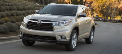 CarRevsDaily - 2014 Toyota Highlander Exterior Photo28