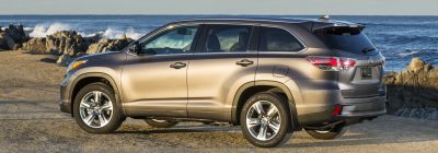 CarRevsDaily - 2014 Toyota Highlander Exterior Photo35