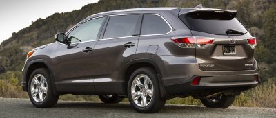 CarRevsDaily - 2014 Toyota Highlander Exterior Photo38