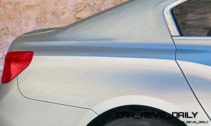 CarRevsDaily Concept FLashback - 2007 BMW CS 14