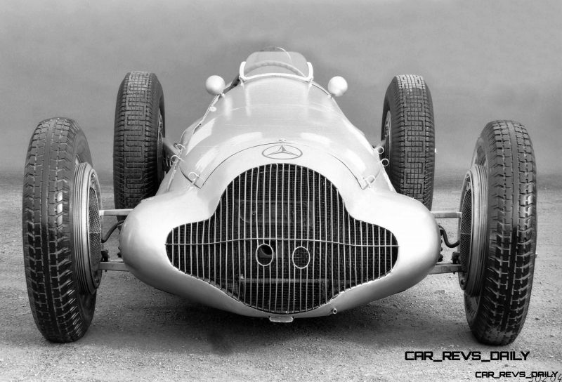 CarRevsDaily - Hour of the Silver Arrows - Action Photography 35