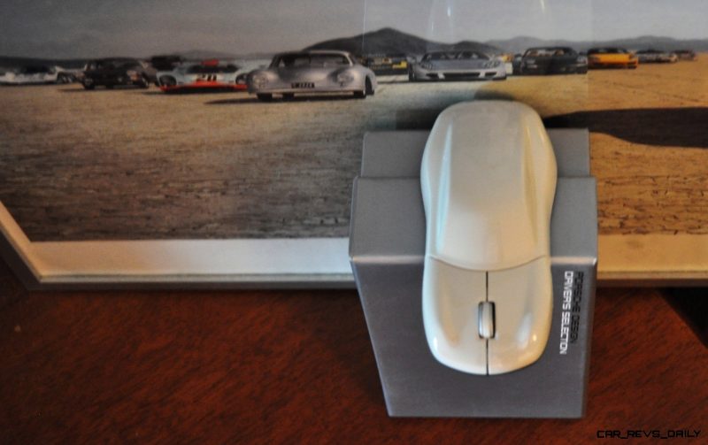 CarRevsDaily - Porsche Design Computer Mouse - Gadget Review 17