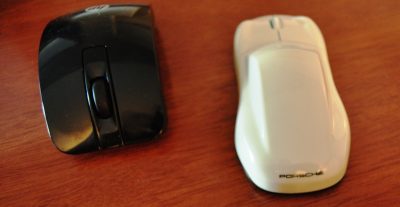 CarRevsDaily - Porsche Design Computer Mouse - Gadget Review 34