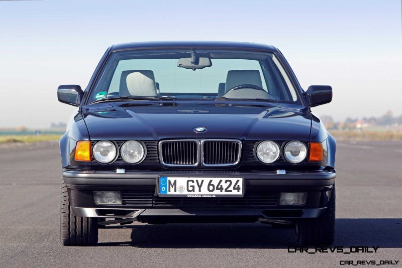 Celebrating the Evolution of the V12 BMW 7-series 25