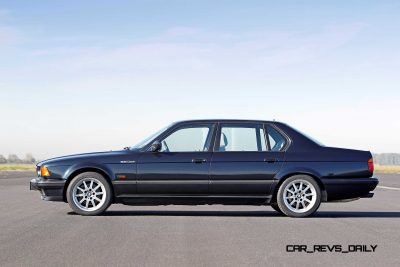 Celebrating the Evolution of the V12 BMW 7-series 27