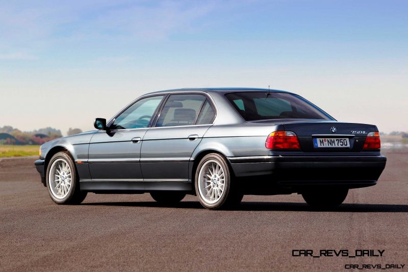 Celebrating the Evolution of the V12 BMW 7-series 39