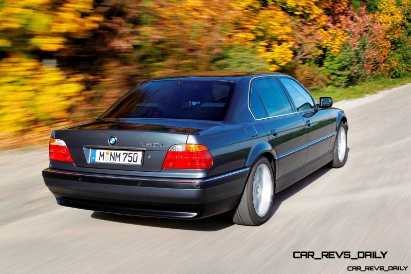 Celebrating the Evolution of the V12 BMW 7-series 45