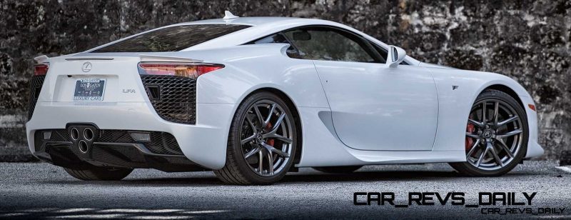 ItzKirb Photographs the Lexus LFA 2