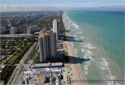 Watch Sharks From Your 50th-Floor Balcony Pool - Porsche Design Tower Miami 64