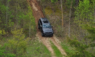 2014 Jeep Grand Cherokee Shows Its Trail Rated Skills Off-Road 26
