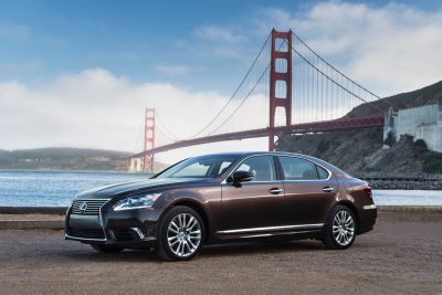 2013_Lexus_LS600h_L_006