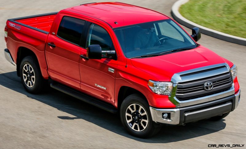 2014_Toyota_Tundra_SR5_003