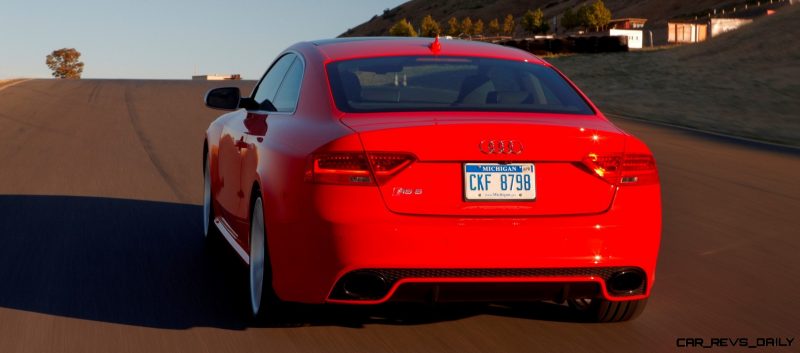 Audi RS5 Coupe Track Photos 9