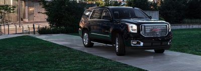 CarRevsDaily - 2015 GMC Yukon Denali - Colors - Onyx Black 48