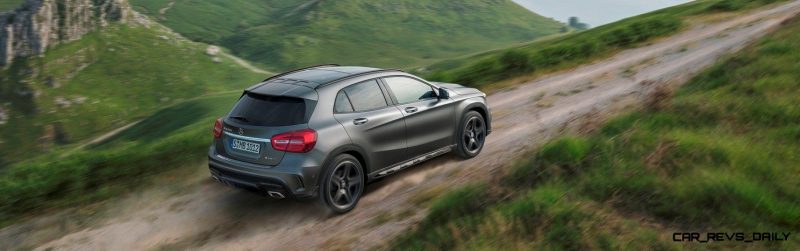 Mercedes-Benz GLA 250 4MATIC (X156) 2013