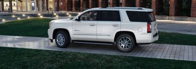 Color Visualizer for the 2015 GMC Yukon Denali - Summit White 10