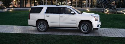 Color Visualizer for the 2015 GMC Yukon Denali - Summit White 28