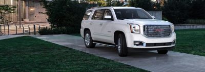 Color Visualizer for the 2015 GMC Yukon Denali - Summit White 33