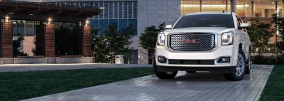 Color Visualizer for the 2015 GMC Yukon Denali - Summit White 37