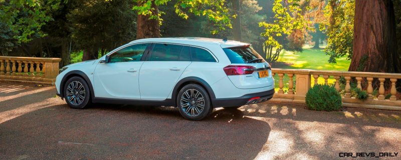 Vauxhall-Insignia-Country-Tourer-289099