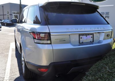 New Range Rover Sport HSE in 30 Real-Life Photos 22