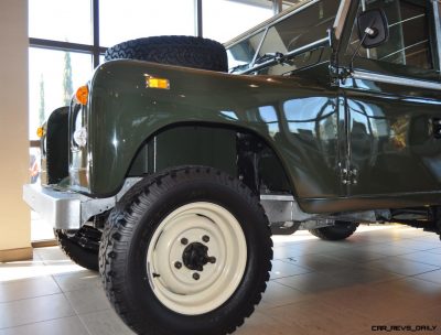 Video Walk-around and Photos - Near-Mint 1969 Land Rover Series II Defender at Baker LR in CHarleston 16