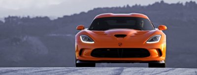 2014 SRT Viper Brings Hot New Styles and Three New Colors27