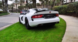 2014 SRT Viper TA in 25 All-New, Real-Life Photos with Carbon Aero Styling Options 10