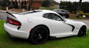 2014 SRT Viper TA in 25 All-New, Real-Life Photos with Carbon Aero Styling Options 15