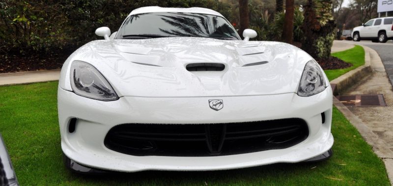 2014 SRT Viper TA in 25 All-New, Real-Life Photos with Carbon Aero Styling Options 21