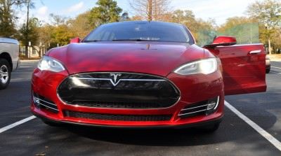 2014 TESLA Model S 85 -- Road Test Video Review -- 1500-words -- 250 Images -- Smooth Power, Great Dynamics, Unequivocal EV Brilliance 18