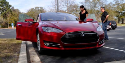 2014 TESLA Model S 85 -- Road Test Video Review -- 1500-words -- 250 Images -- Smooth Power, Great Dynamics, Unequivocal EV Brilliance 6