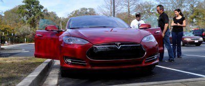2014 TESLA Model S 85 -- Road Test Video Review -- 1500-words -- 250 Images -- Smooth Power, Great Dynamics, Unequivocal EV Brilliance 7