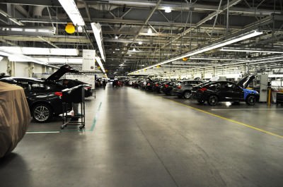 BMW X3 and X4 Factory Tour in 111 High-Res Photos -- Cool, Calm, and Quiet = Opposite of Most Auto Plants 100