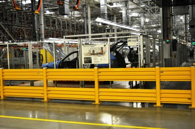 BMW X3 and X4 Factory Tour in 111 High-Res Photos -- Cool, Calm, and Quiet = Opposite of Most Auto Plants 27