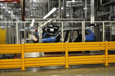 BMW X3 and X4 Factory Tour in 111 High-Res Photos -- Cool, Calm, and Quiet = Opposite of Most Auto Plants 30