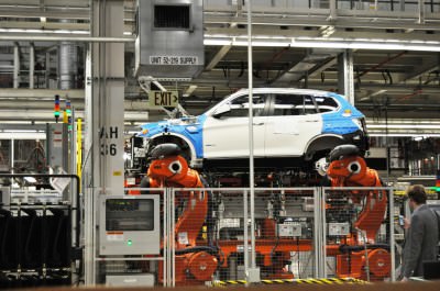 BMW X3 and X4 Factory Tour in 111 High-Res Photos -- Cool, Calm, and Quiet = Opposite of Most Auto Plants 44